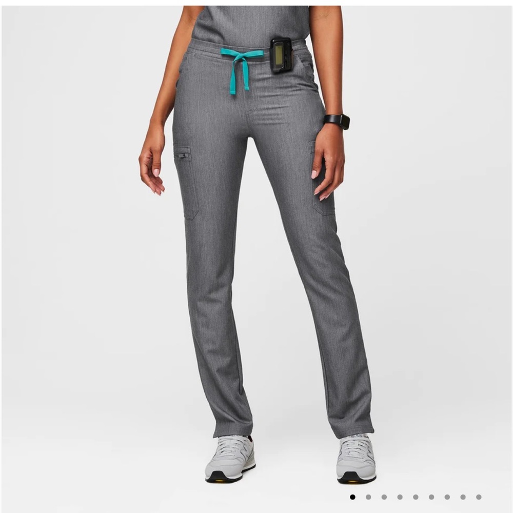 WEAR FIGS YOLA SKINNY PANTS